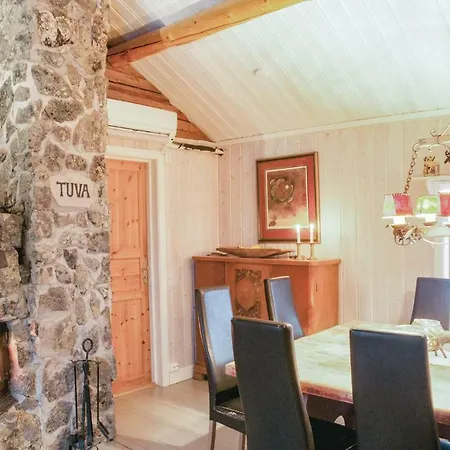 4 Bedroom Stunning In Casa de Férias