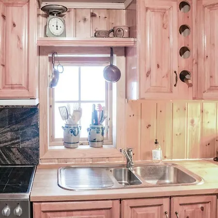 3 Bedroom Stunning In בית נופש Rendalen